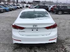 2018 Hyundai Elantra - Photo 4