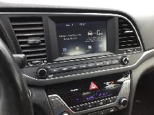 2018 Hyundai Elantra - Photo 12