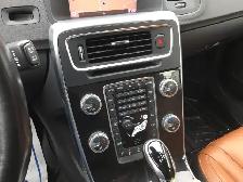 2018 Volvo V60 - Photo 13