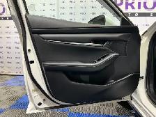 2022 Mazda Mazda3 - Photo 10