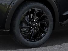 2027 Chevrolet Bolt - Photo 9