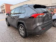 2022 Toyota RAV4 XLE AWD - Photo 6