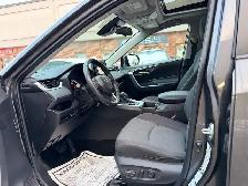 2022 Toyota RAV4 XLE AWD - Photo 7