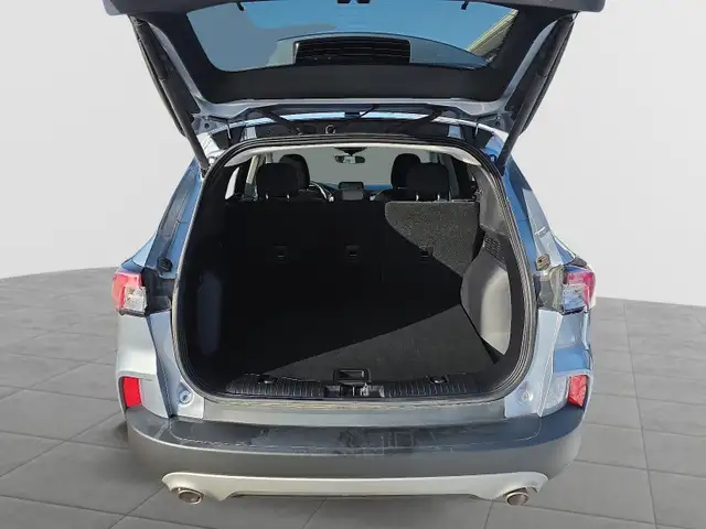 2022 Ford Escape SE SE | Convenience/ Weather Package - Photo 9