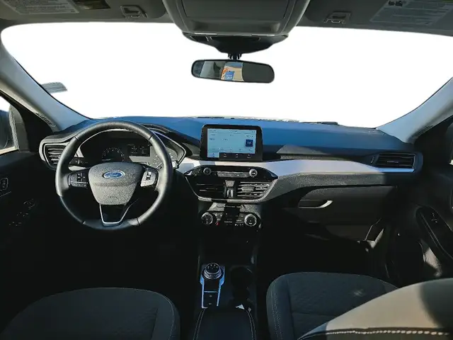 2022 Ford Escape SE SE | Convenience/ Weather Package - Photo 11