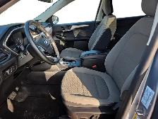 2022 Ford Escape SE SE | Convenience/ Weather Package - Photo 18