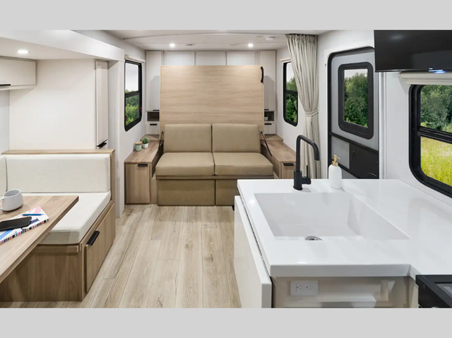 2026 Winnebago Thrive 22MBH - Photo 5