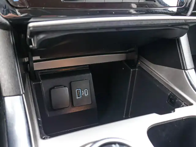 2021 Ford Explorer Limited- 310A Pkg - Pano Roof - Photo 34