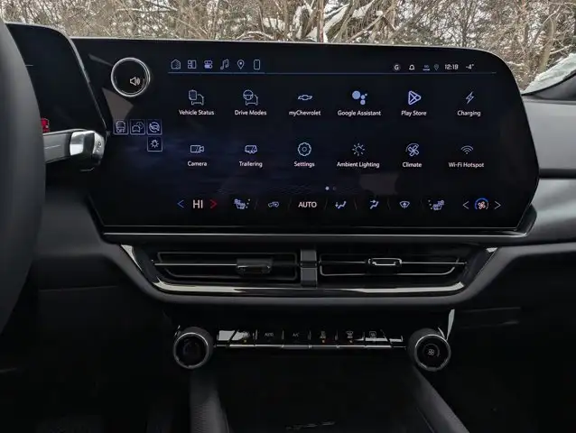 2026 Chevrolet Equinox EV RS- Panoramic Sunroof - Wireless - Photo 21