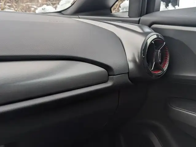 2026 Chevrolet Equinox EV RS- Panoramic Sunroof - Wireless - Photo 25