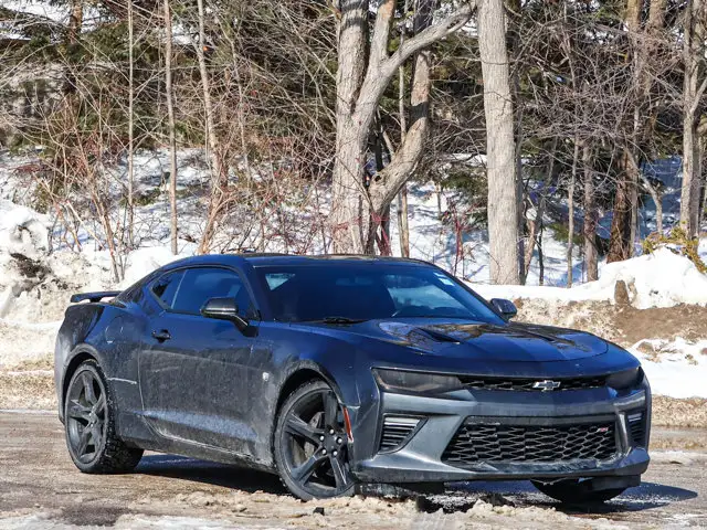 2017 Chevrolet Camaro 2SS- 6.2L V8 - Dual Performance Exhaust - Photo 2