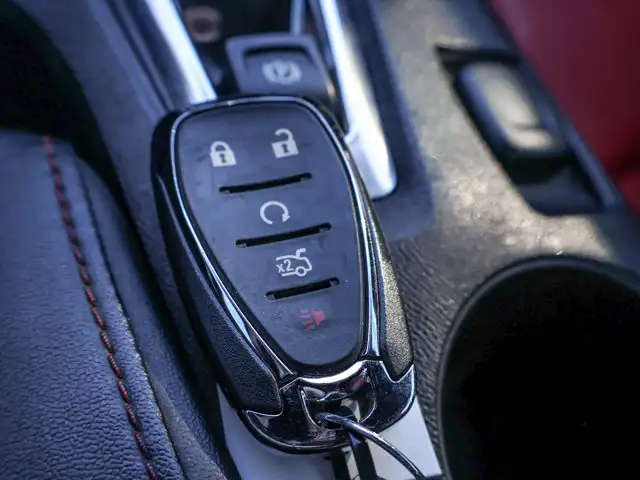 2017 Chevrolet Camaro 2SS- 6.2L V8 - Dual Performance Exhaust - Photo 28