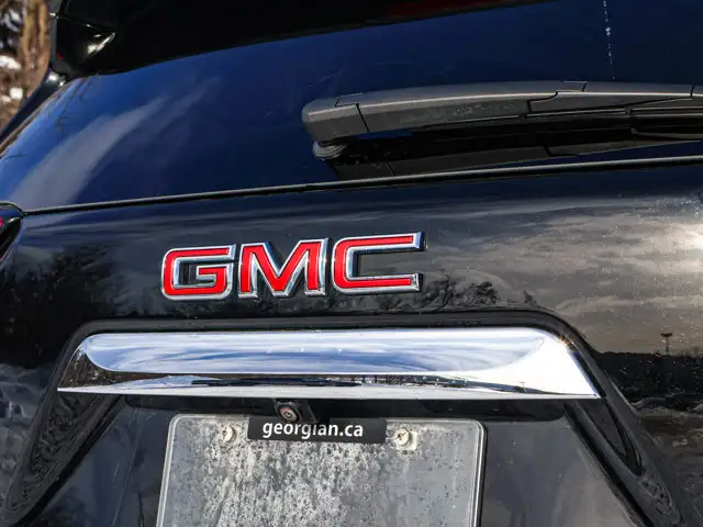 2024 GMC Terrain Denali- Pano Roof - Heated Vented Seats - Photo 14