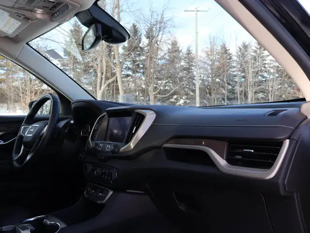 2024 GMC Terrain Denali- Pano Roof - Heated Vented Seats - Photo 26