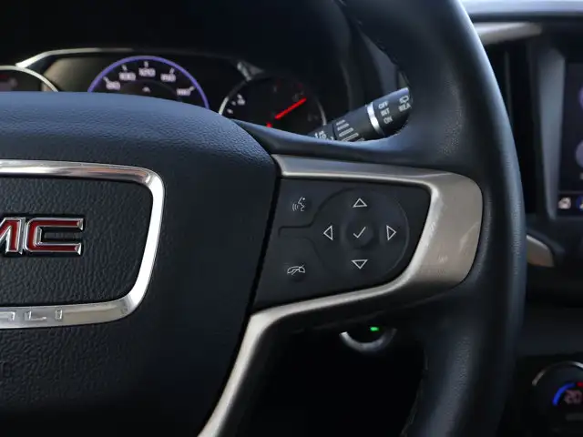 2024 GMC Terrain Denali- Pano Roof - Heated Vented Seats - Photo 32