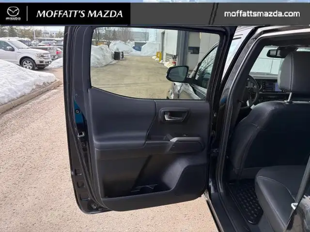 2023 Toyota Tacoma TRD Sport Premium Package SUNROOF - LEATHER - - Photo 38