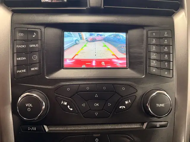 2017 Ford Fusion 4dr Sdn SE FWD - Photo 24