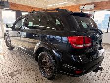 2012 Dodge Journey FWD 4dr SXT - Photo 3