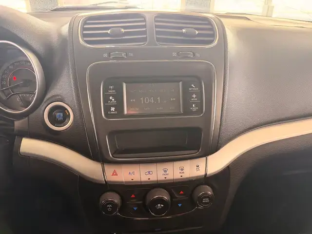 2012 Dodge Journey FWD 4dr SXT - Photo 15