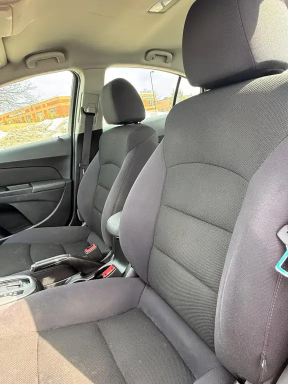 2013 Chevrolet Cruze 1LT Auto 4dr Sedan Automatic - Photo 9