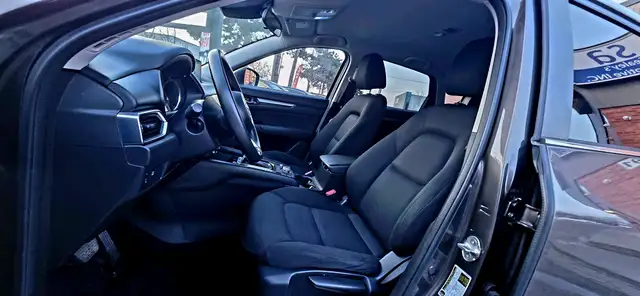 2019 Mazda CX-5 GX Auto AWD | NO ACCIDENTS | HEATED SEATS | LOTS - Photo 10