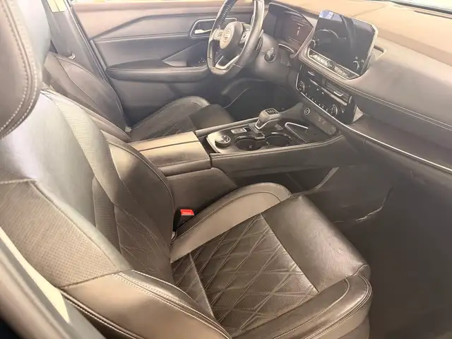 2021 Nissan Rogue AWD Platinum - Photo 12