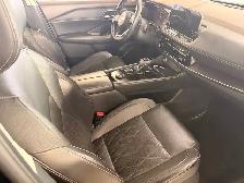 2021 Nissan Rogue AWD Platinum - Photo 12