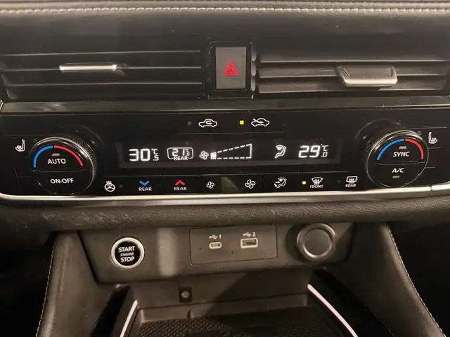 2021 Nissan Rogue AWD Platinum - Photo 16