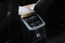 2019 Volvo XC90 T8 eAWD Plug-In Hybrid Momentum - Photo 27