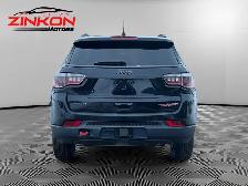 2018 Jeep Compass TRAILHAWK | CLEAN CARFAX | 4X4 | PANO ROOF | B - Photo 4