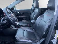 2018 Jeep Compass TRAILHAWK | CLEAN CARFAX | 4X4 | PANO ROOF | B - Photo 13