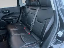 2018 Jeep Compass TRAILHAWK | CLEAN CARFAX | 4X4 | PANO ROOF | B - Photo 14