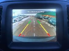 2018 Jeep Compass TRAILHAWK | CLEAN CARFAX | 4X4 | PANO ROOF | B - Photo 16