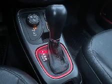 2018 Jeep Compass TRAILHAWK | CLEAN CARFAX | 4X4 | PANO ROOF | B - Photo 19