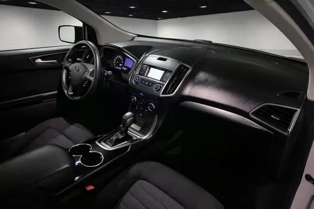 2016 Ford Edge SE 4dr SUV AWD - V6931 - -Financing Available - Photo 14