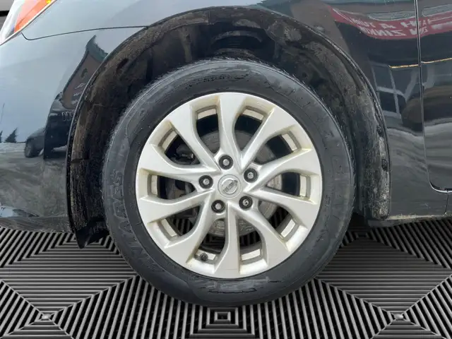 2018 Nissan Sentra SV | CLEAN CARFAX | BACK-UP CAM | SUNROOF | H - Photo 9