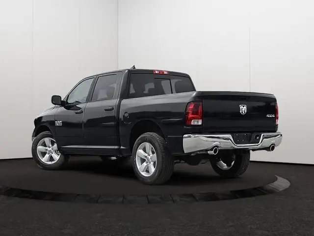 2024 Ram 1500 Classic Tradesman | 5.7L HEMI VVT V8 ENGINE - Photo 5