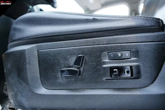 2017 Ram 1500 4X4 Quad Cab 140.5' Laramie | HEMI | CERTIFIED - Photo 12