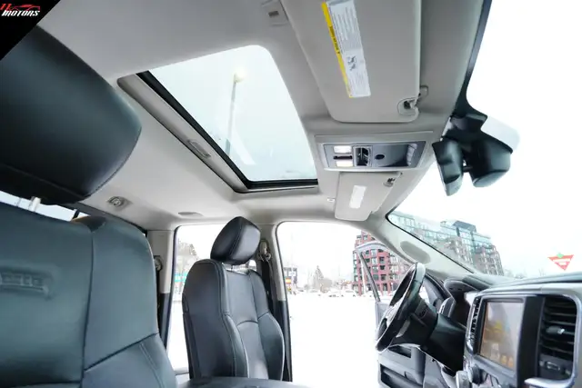 2017 Ram 1500 4X4 Quad Cab 140.5' Laramie | HEMI | CERTIFIED - Photo 15