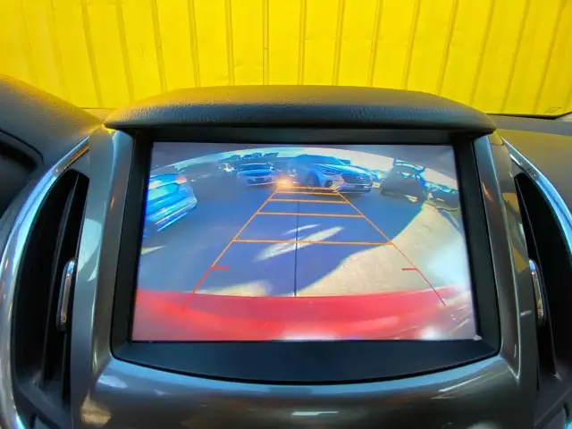 2017 Chevrolet Cruze LT - SUNROOOF, BLUETOOTH, HEATED SEATS - Photo 17