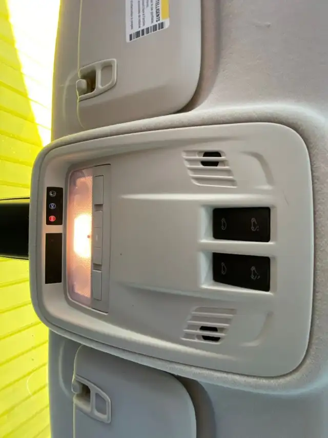 2017 Chevrolet Cruze LT - SUNROOOF, BLUETOOTH, HEATED SEATS - Photo 20