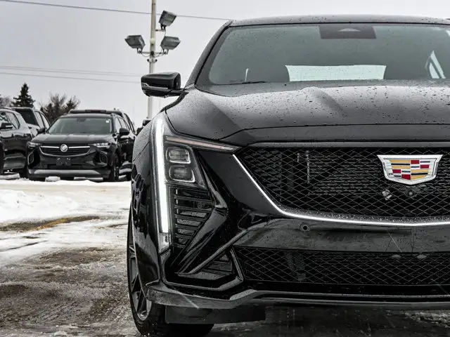 2025 Cadillac CT5-V AWD 3.0L Twin Turbo - Photo 5