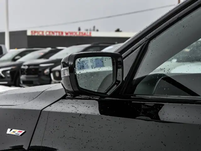 2025 Cadillac CT5-V AWD 3.0L Twin Turbo - Photo 7