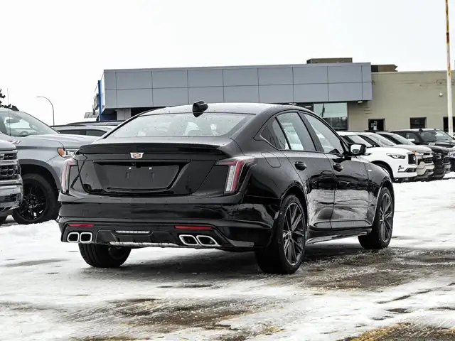2025 Cadillac CT5-V AWD 3.0L Twin Turbo - Photo 13