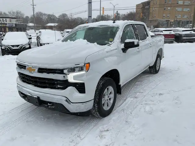 2023 Chevrolet Silverado 1500 LT - Photo 7