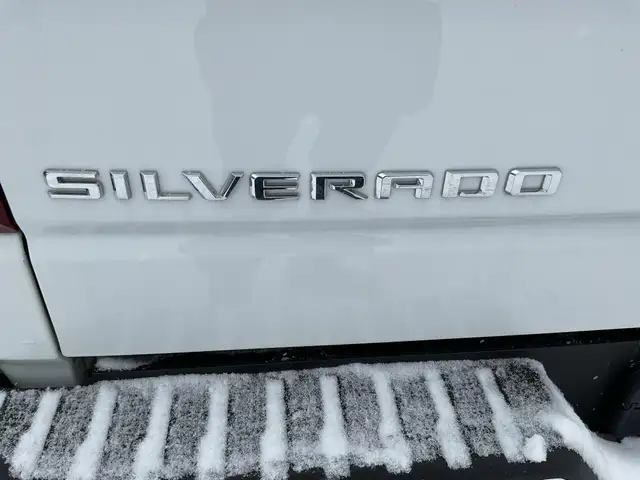 2023 Chevrolet Silverado 1500 LT - Photo 9