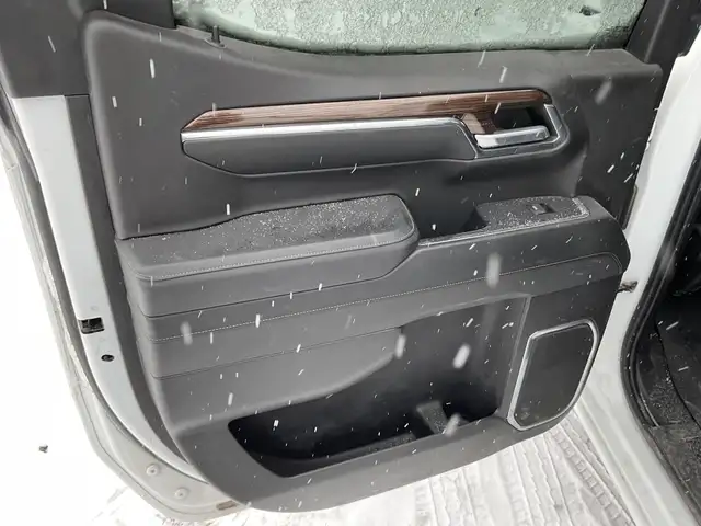 2023 Chevrolet Silverado 1500 LT - Photo 26