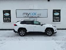 2024 Toyota RAV4 XLE - Photo 2