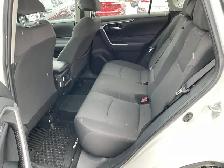 2024 Toyota RAV4 XLE - Photo 10