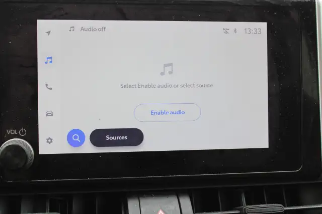 2024 Toyota RAV4 XLE - Photo 5